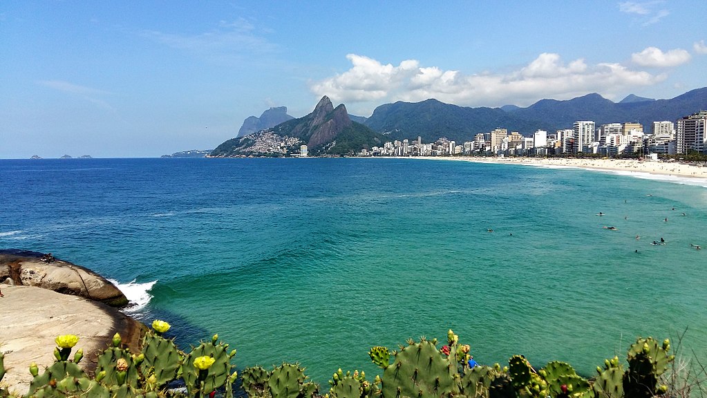 Foto do Arpoador a partir da Pedra do Arpoador, no RJ