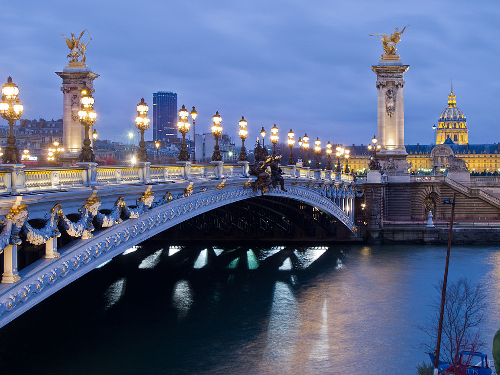 Ponte Alexandre III, em Paris