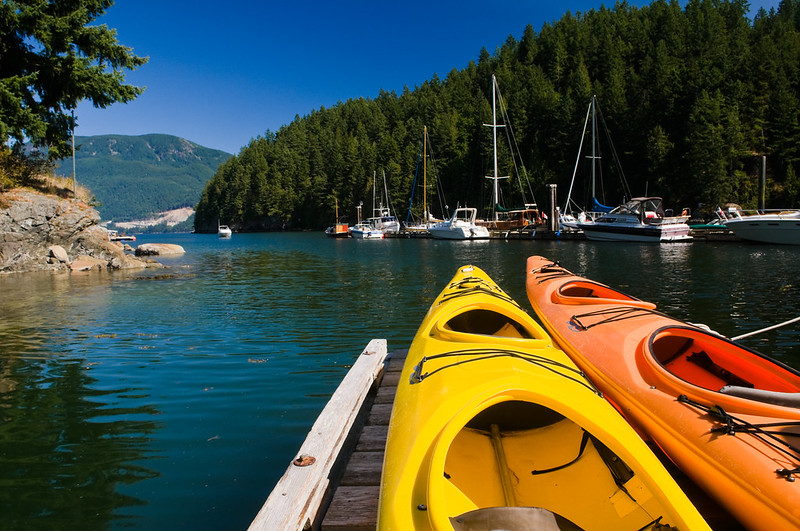 Caiaques em Bowen Island, no Canadá