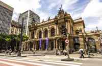 Theatro Municipal completa 110 anos com programação especial