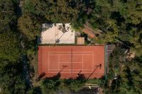 Para atrair hóspedes, hotéis pelo Brasil inauguram quadras de beach tennis